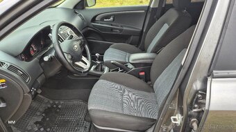 🇰🇷🇸🇰 Kia Cee d - 10