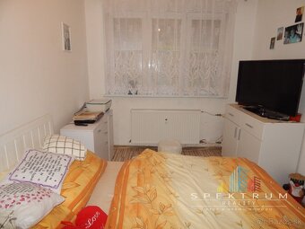 REZERVOVANÉ-EXKLUZÍVNE- SPEKTRUM REALITY- Na PREDAJ 2 -izbov - 10