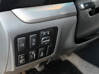 Toyota Land Cruiser 3.0 D-4D 4x4 - 10