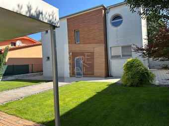 NA PRENÁJOM 3 IZBOVÝ BYT NITRA - MOYZESOVA UL. - 10