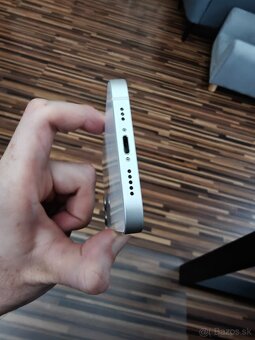 Predám Apple iPhone 13 256GB/biely+príslušenstvo - 10