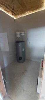 Moderná 4-izbová NOVOSTAVBA -  s rozsiahlym pozemkom 1316 m - 10