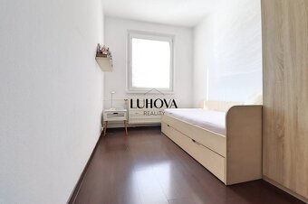 3 - izbový byt na obľúbenej adrese - 10