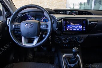 Toyota Hilux DC 2.4 I D-4D Active - 10