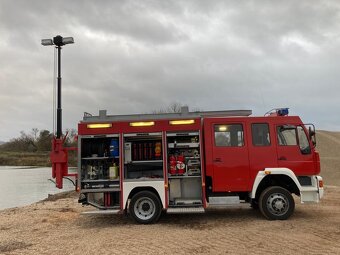 Predáme hasičský MAN 14.264 4x4 - 10