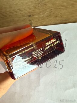 Roja Enigma, Xerjoff Torino 22 a Via Cavour I - 10