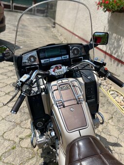 Honda goldwing 1200 - 10