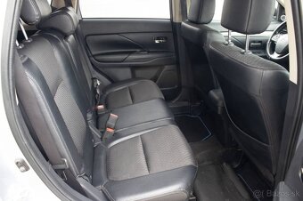 Mitsubishi Outlander 2.2 DI-D Intense - 10
