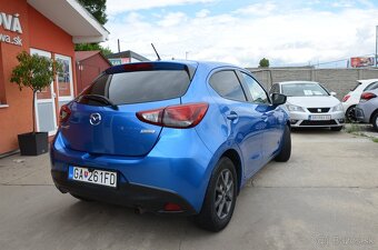 Mazda 2 1,5i MZR CE 55KW M6 - 10