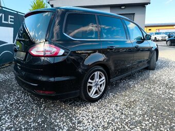 Ford Galaxy - 10