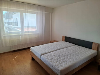 3 izbový byt do prenájmu Nitra centrum zariadený terasa - 10