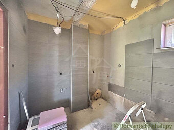 Dom v rekonštrukcii v obci Gemerská Panica - 10