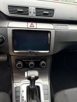 Volkswagen Passat Variant 2.0 TDI Comfortline DSG - 10