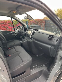 Opel vivaro - 10