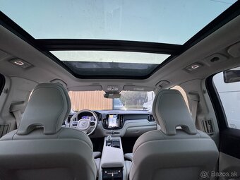 Volvo XC60 B4 mHEV Inscription AWD, Plna vybava - 10
