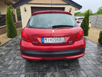 Predám Peugeot 207 1.4 benzín - 10
