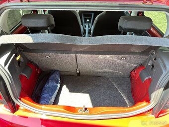 Volkswagen eco up 1.0 CNG/benzín, r. 8/2023 – TOP stav - 10