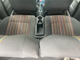 Volkswagen FOX - 10