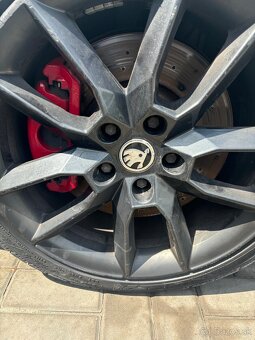 Rozpredam na nd skoda octavia 3Rs dsg - 10