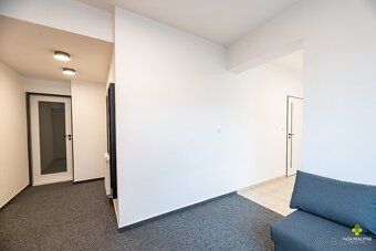 Na prenájom priestor vhodný pre služby – Necpaly, Prievidza - 10