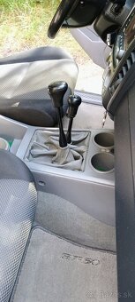 Mazda bt 50 - 10