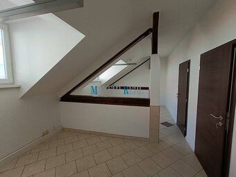 Kancelárske priestory na Čermáni s parkovaním - 10