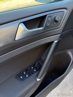 VW e-GOLF 100kw rv:2020 Virtual, ACC, Led, Navi, Kessy - 10