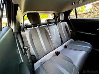 Peugeot 2008 1.5 BlueHDi 130 Allure EAT8 - 10