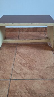 Predam vešiaky,stoličky,šamlík,ventilátor,fén ROWENTA - 10