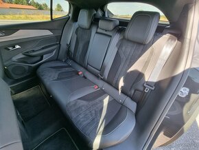 Peugeot 408 GT 1.6PureTech Hybrid AT8 za 30.900 € s DPH - 10