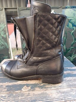 Chanel čižmy 39.5 /40 čierne kožené biker - 10