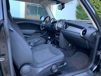 Mini Cooper One R56 1,6 72kW - 10