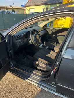 Volkswagen Passat KOMBI - 10