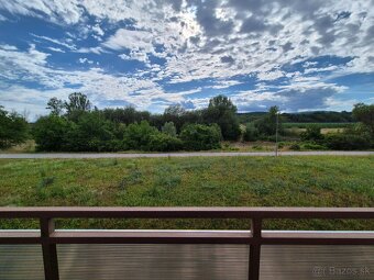 NA PREDAJ 2i byt v lukratívnej časti obce NEMŠOVÁ - 10