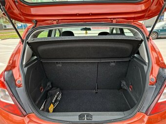 Opel Corsa 1.2 16V 63kw 2013 Facelift Garážované - 10