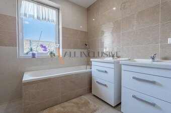 ALL INCLUSIVE | NA PREDAJ 4 IZBOVÝ RD V PRÍJEMNEJ LOKALITE, - 10