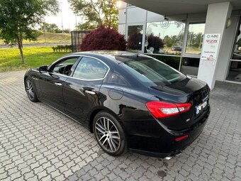 Maserati Ghibli SQ4 - 10