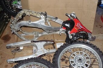Honda crf 450 rok 2010 motocross dily - 10