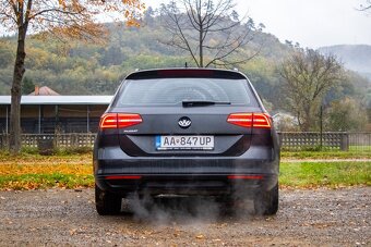 Volkswagen Passat Variant 1.6 - 10