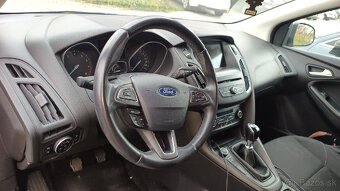 Ford FOCUS 1.0 EB - 10