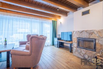 Lukratívny chalet v TOP lokalite v Jasnej v Nízkych Tatrách - 10