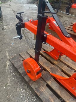 Kvalitné slovenské pluhy za malotraktor - 10