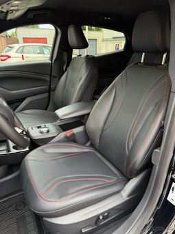 Ford Mustang Mach-E 75,7kWh AWD 4x4, Full LED, ACC - 10
