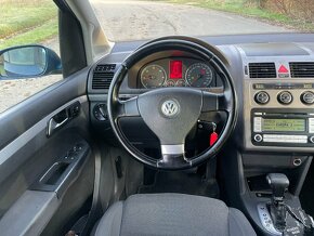 Volkswagen touran 1.9 tdi DSG - 10