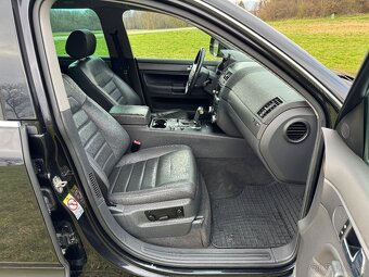Volkswagen Touareg 3.0 V6 TDI Facelift - 10