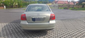 Rozpredam Avensis 2.0 vvti 108kw - 10