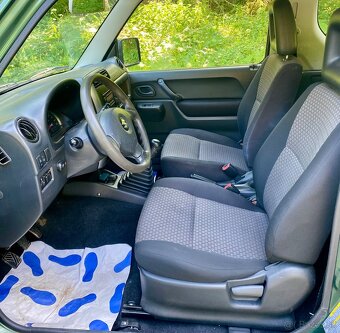 Suzuki Jimny 1.3 vvti 4x4 2011 - 10