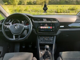 VOLKSWAGEN TOURAN 2,0 TDI - 10