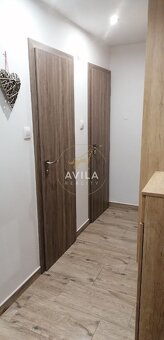 PREDAJ: Elegantný 3-izbový byt po kompletnej rekonštrukcii,  - 10