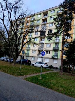 EXNÁROVA ul. 3 izb. byt s internetom a káblovou TV - 10